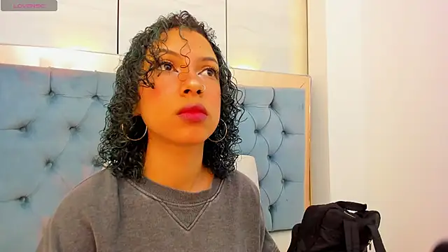 lis rous online show from 10/08/25, 11:19