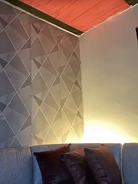 Alisse taylor2 online show from 10/20/25, 01:00