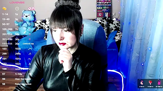 Snapshot of MilaRay chatting on 12/05/24, 10:55 MilaRay online show from 12/05/24, 10:55