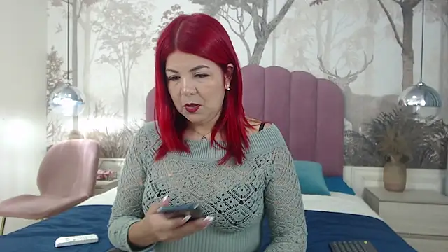 Snapshot of CorineRay chatting on 10/20/25, 03:23 CorineRay online show from 10/20/25, 03:23