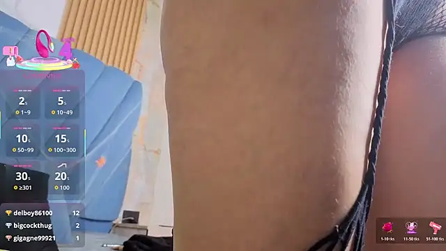 angel  red  online show from 10/28/25, 03:10