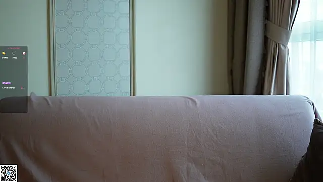 KissOfFlame online show from 10/12/25, 07:51