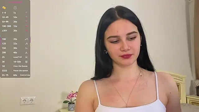 Snapshot of EnricaElis chatting on 11/16/25, 08:03 EnricaElis online show from 11/16/25, 08:03