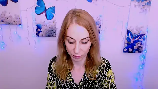 Snapshot of Create_your_own_sun chatting on 10/11/25, 01:09 Create your own sun online show from 10/11/25, 01:09