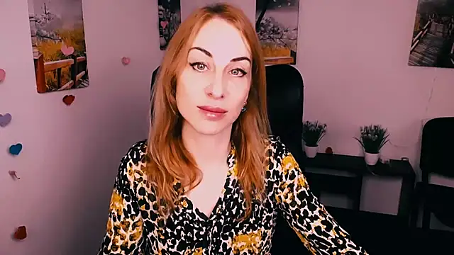 Snapshot of Create_your_own_sun chatting on 11/16/25, 01:17 Create your own sun online show from 11/16/25, 01:17