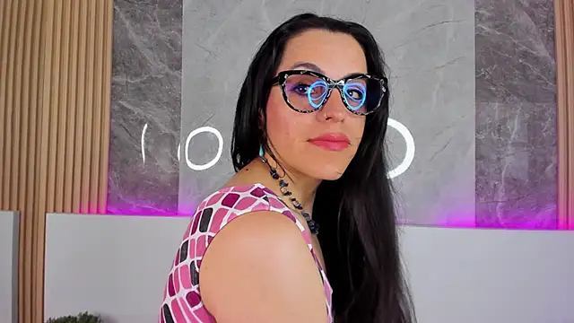 IsisNoir online show from 09/23/25, 04:10