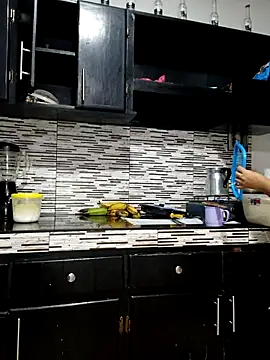 sofiaxxxxkl online show from 10/10/25, 09:41