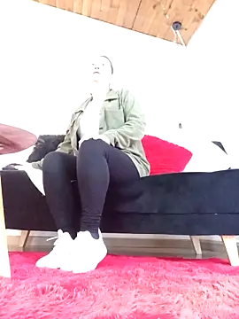 D Martii online show from 10/25/25, 12:56