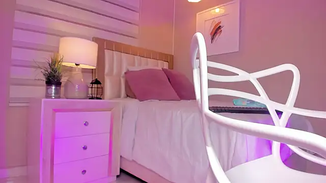  paula x online show from 09/11/25, 11:32