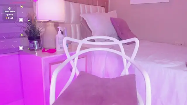  paula x online show from 09/27/25, 11:37