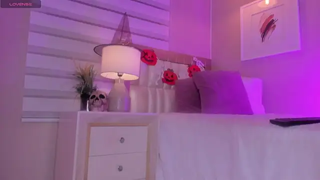  paula x online show from 11/01/25, 11:34