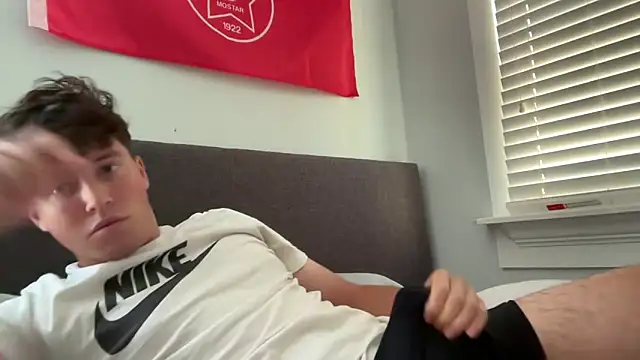 isiah xx online show from 10/22/25, 03:56