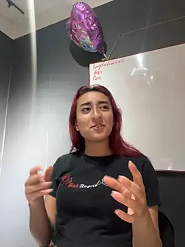 JuliethaDemon  online show from 10/20/25, 01:11