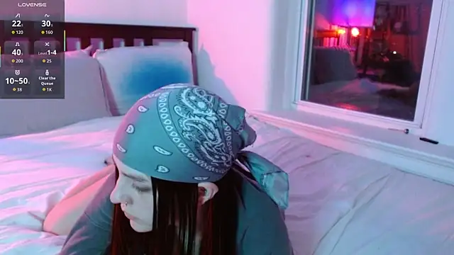 VanessaVipera online show from 10/04/25, 02:42