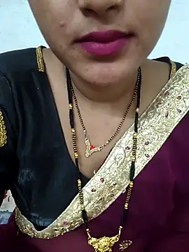 BEAUTY QUE online show from 10/24/25, 07:16