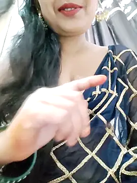 Sofia-ex online show from 09/30/25, 07:24