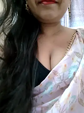 Sofia-ex online show from 10/17/25, 07:33