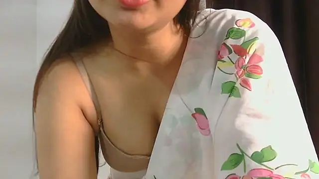 Snapshot of Cute-Bacchi chatting on 09/23/25, 01:19 Cute-Bacchi online show from 09/23/25, 01:19