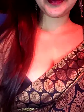 annanya01 online show from 10/13/25, 06:13