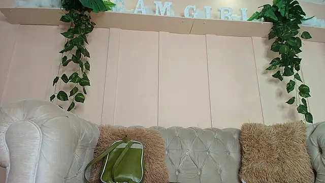 lorena rubio online show from 10/19/25, 12:06