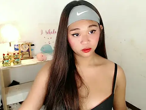 Malia cummer online show from 10/16/25, 11:00