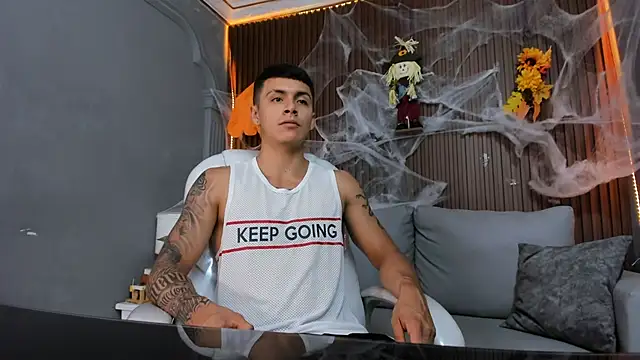 Leo santoro online show from 10/26/25, 03:29