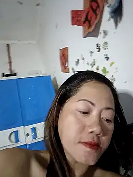 Snapshot of SweetASS6969 chatting on 09/20/25, 03:13 SweetASS6969 online show from 09/20/25, 03:13