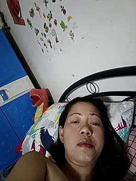 Snapshot of SweetASS6969 chatting on 10/21/25, 05:41 SweetASS6969 online show from 10/21/25, 05:41