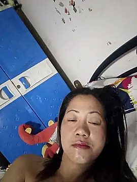 Snapshot of SweetASS6969 chatting on 10/22/25, 04:40 SweetASS6969 online show from 10/22/25, 04:40