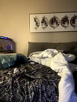 Snapshot of petalsexy chatting on 11/18/25, 05:17 petalsexy online show from 11/18/25, 05:17