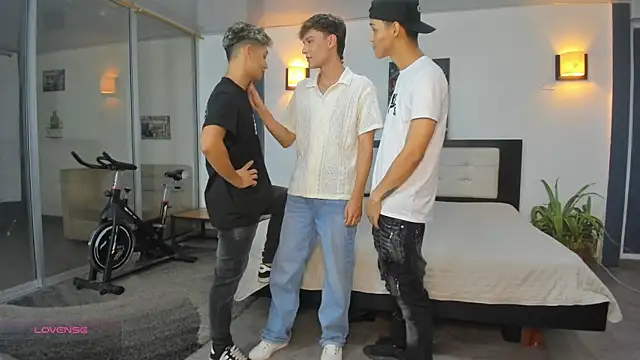 Snapshot of Bisexlifehot__ chatting on 11/08/25, 11:14 Bisexlifehot online show from 11/08/25, 11:14