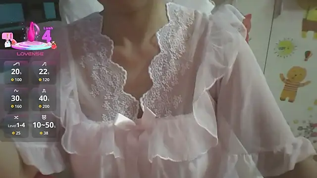 Snapshot of nikohaha2025 chatting on 11/01/25, 08:49 nikohaha2025 online show from 11/01/25, 08:49