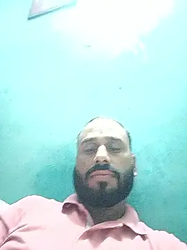 Snapshot of amitkumarkangra chatting on 09/12/25, 01:00 amitkumarkangra online show from 09/12/25, 01:00
