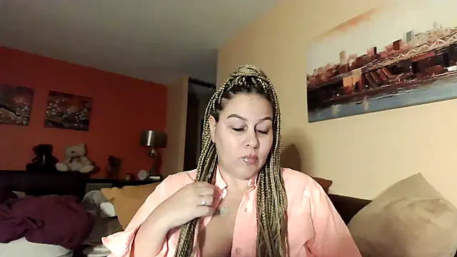 number1slut online show from 12/18/24, 10:24