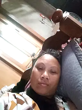 Snapshot of Bibilenu chatting on 10/26/25, 01:44 Bibilenu online show from 10/26/25, 01:44