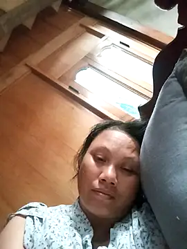 Snapshot of Bibilenu chatting on 10/27/25, 02:15 Bibilenu online show from 10/27/25, 02:15