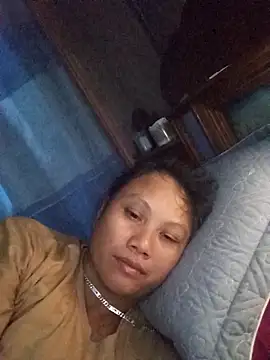 Snapshot of Bibilenu chatting on 11/11/25, 03:28 Bibilenu online show from 11/11/25, 03:28