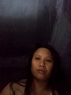 Snapshot of Bibilenu chatting on 11/11/25, 03:34 Bibilenu online show from 11/11/25, 03:34