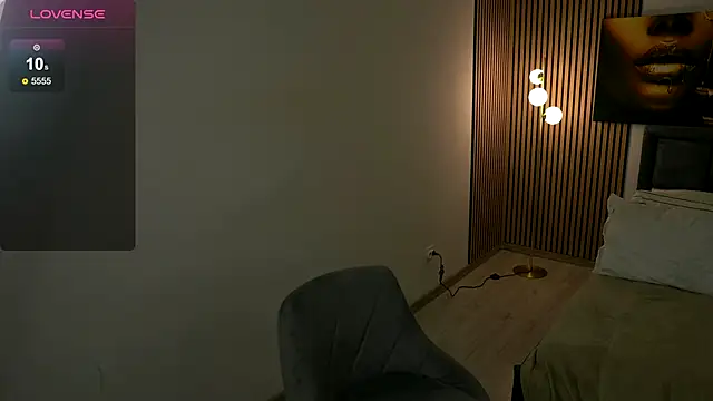 Snapshot of BarbaraXoXoX chatting on 10/08/25, 05:05 BarbaraXoXoX online show from 10/08/25, 05:05