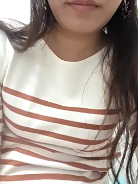 hihiakiko online show from 10/30/25, 03:52