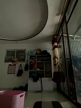 Nhung584 online show from 09/28/25, 11:43