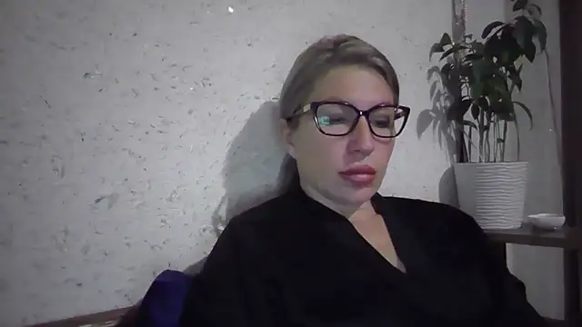 fox red lady7 online show from 11/13/25, 07:57