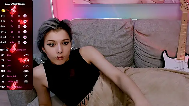 SophieAsh online show from 10/11/25, 07:34