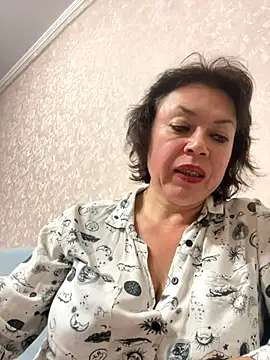 Snapshot of Kiravix chatting on 11/06/25, 07:04 Kiravix online show from 11/06/25, 07:04