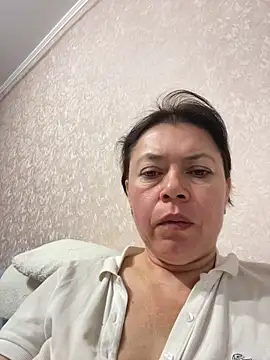 Snapshot of Kiravix chatting on 11/07/25, 07:41 Kiravix online show from 11/07/25, 07:41