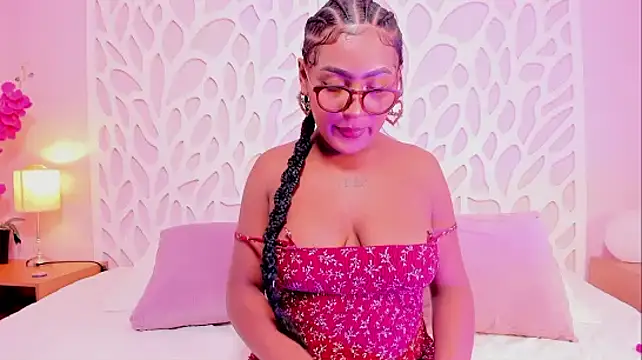 Emmadancer online show from 11/02/25, 09:17