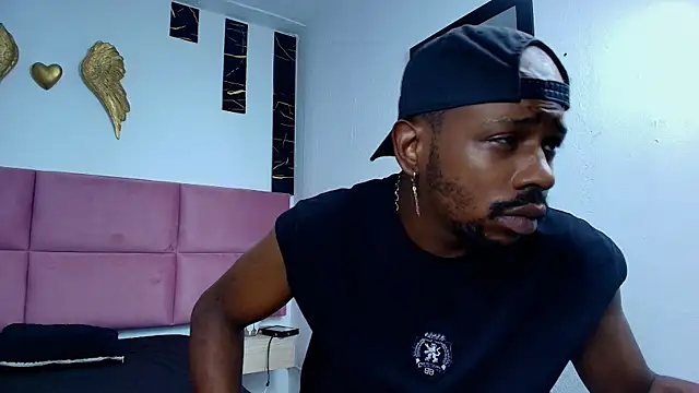 Snapshot of muller_asher chatting on 10/26/25, 03:23 muller asher online show from 10/26/25, 03:23