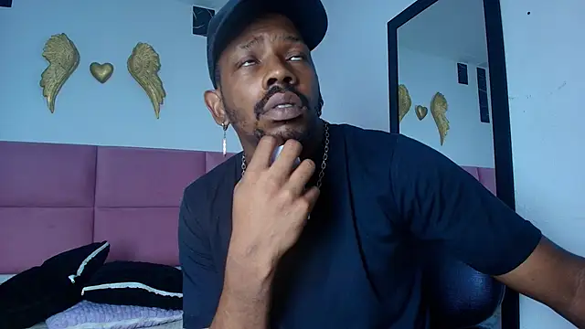 Snapshot of muller_asher chatting on 11/02/25, 04:04 muller asher online show from 11/02/25, 04:04