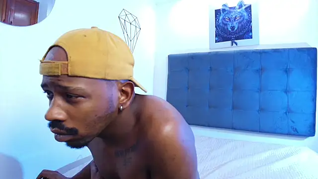 Snapshot of muller_asher chatting on 11/17/25, 05:19 muller asher online show from 11/17/25, 05:19