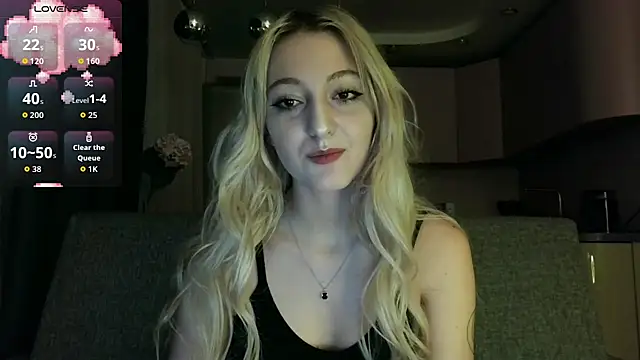 Snapshot of white_liillyy chatting on 09/12/25, 09:59 white liillyy online show from 09/12/25, 09:59